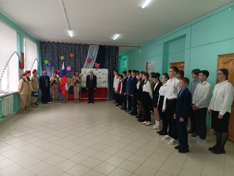 26 октября состоялось торжественное посвящение обучающихся 8 Б класса в ряды Юнармии..